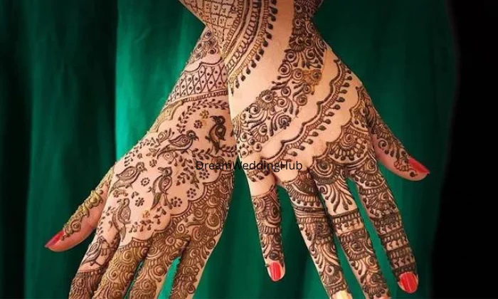 Guru  Mehandi artist
